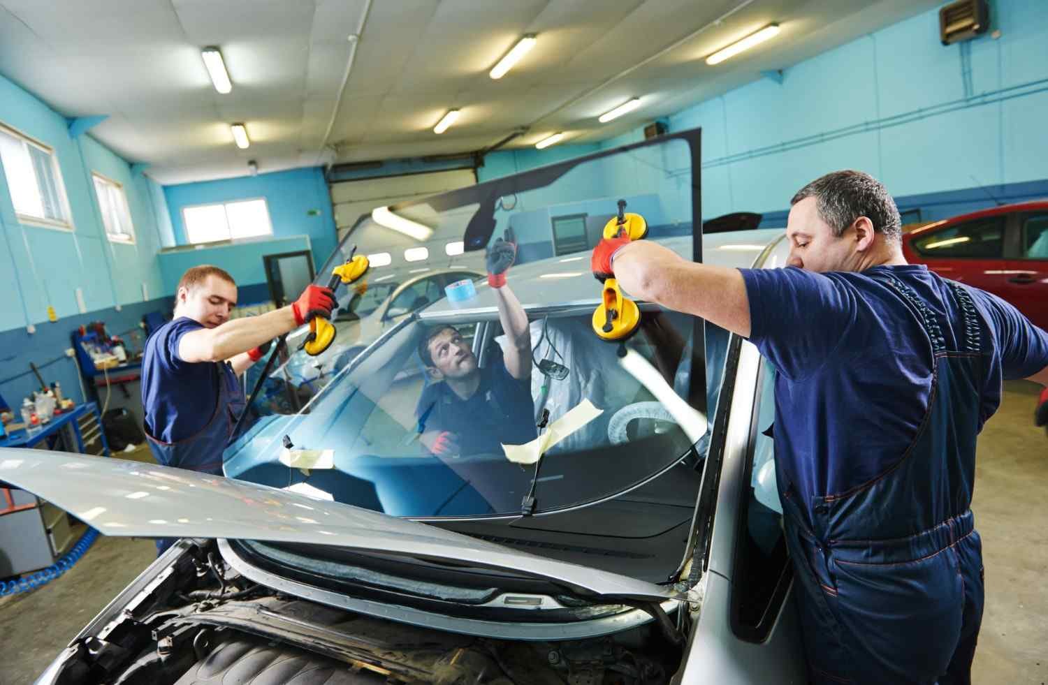 Windshield-Replacement-Buckeye-AZ-Peoria-Mobile-Auto-Glass