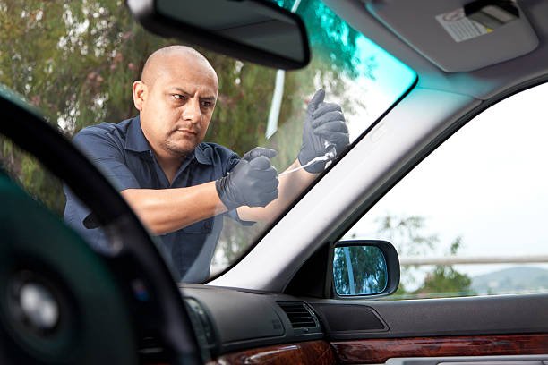 Windshield-Replacement-Sun-City-West-AZ-Peoria-Mobile-Auto-Glass